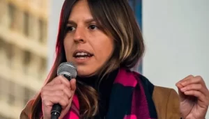 Lee más sobre el artículo Milei nombra a una nieta del Ministro de Videla