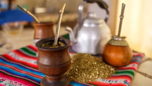Lee más sobre el artículo Yerba mate se dispara: 35% de aumento en dos meses tras desregulación