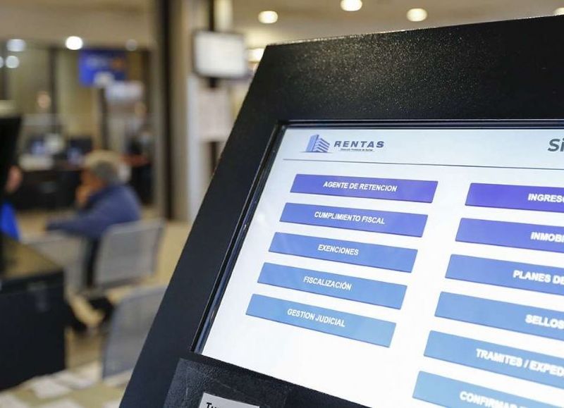 En este momento estás viendo Nuevo descuento en sueldos estatales por deudas impositivas en Neuquén