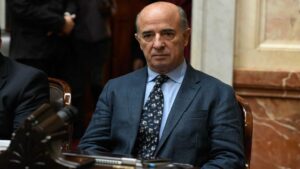 Lee más sobre el artículo Denuncian penalmente al Diputado Beltrán por visitar y defender a genocidas