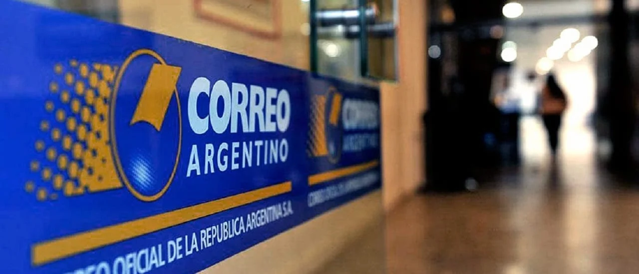 En este momento estás viendo Milei busca privatizar Correo Argentino por decreto y sin pasar por el congreso