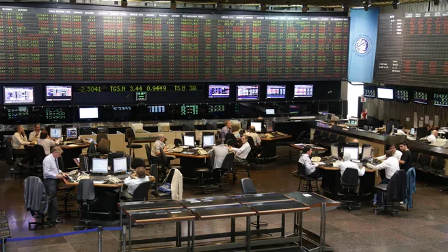 En este momento estás viendo Riesgo país toca los 1.500 puntos tras anuncios del gobierno