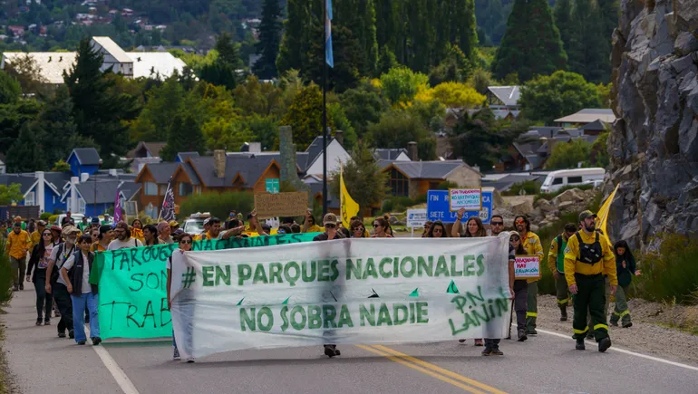 Lee más sobre el artículo Ajuste en el Parque Lanín desata crisis laboral