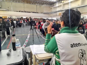 Lee más sobre el artículo Masiva asamblea de ATEN exige la renuncia de la ministra de educación y rechaza el presentismo