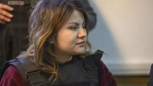 Lee más sobre el artículo Brenda Uliarte declarada imputable y se cae su estrategia de defensa en el juicio por el atentado a CFK