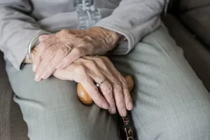 Lee más sobre el artículo Más de 5 millones de jubilados y pensionados están bajo la línea de pobreza en Argentina