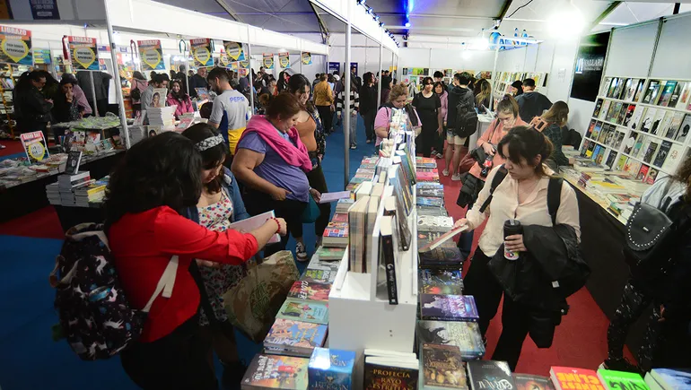 En este momento estás viendo Arranca el montaje para la XI Feria del Libro de Neuquén