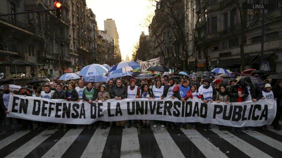 Lee más sobre el artículo Universidades en crisis: CONADU exige aumento de presupuesto para evitar colapso