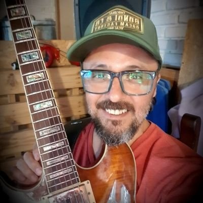 En este momento estás viendo Walter Cuevas: Fusión de música y gastronomía en experiencias únicas