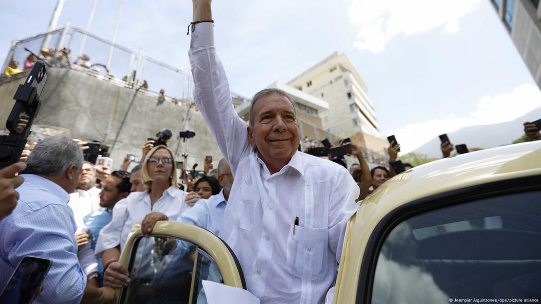 Lee más sobre el artículo El líder opositor venezolano Edmundo González Urrutia llegó a España tras días de clandestinidad