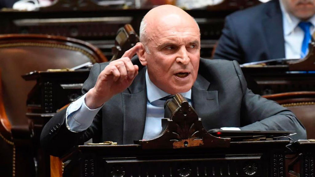 En este momento estás viendo Espert afirmó que el recorte a provincias será de 20.000 millones de dólares