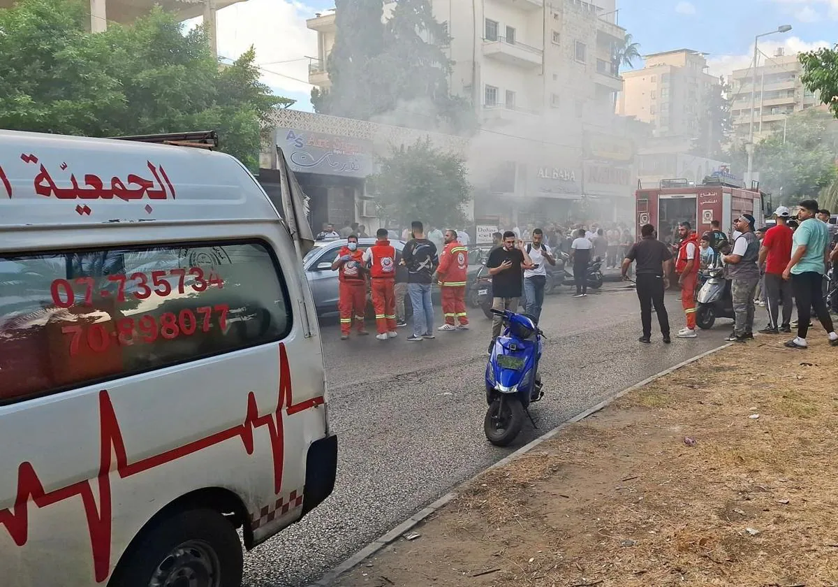 En este momento estás viendo Líbano: muertos y heridos tras explosión de walkie-talkies
