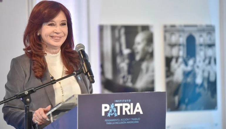 Lee más sobre el artículo Cristina Kirchner dispuesta a liderar el Partido Justicialista