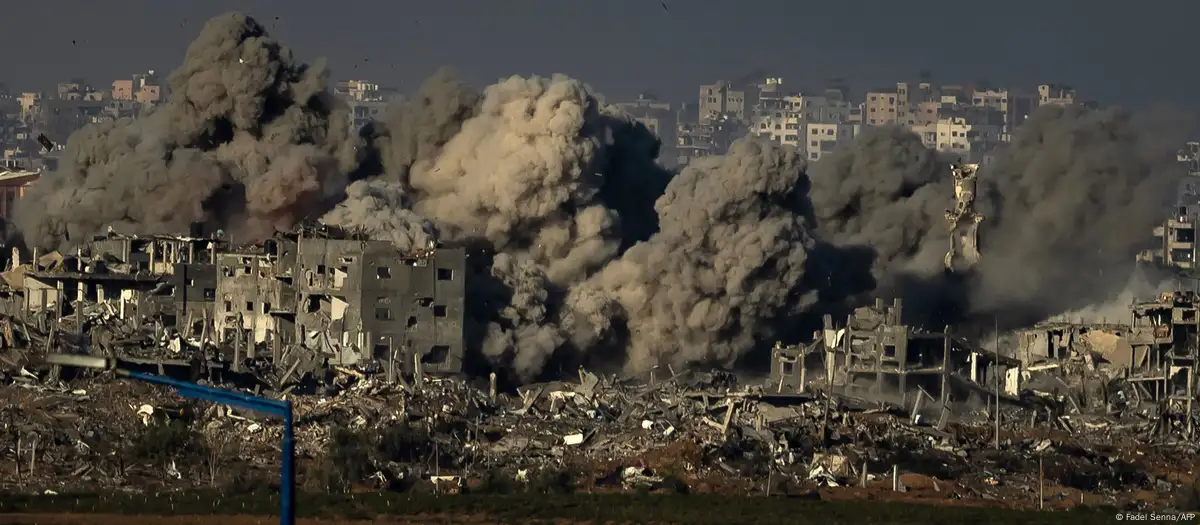 Lee más sobre el artículo Israel bombardea Gaza en aniversario de inicio del conflicto