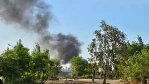 Lee más sobre el artículo Vecinos de Colonia Rural Nueva Esperanza denuncian incendios continuos en el basural