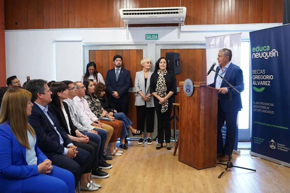 Lee más sobre el artículo Ya son 15.536 las personas becadas por el programa Gregorio Álvarez