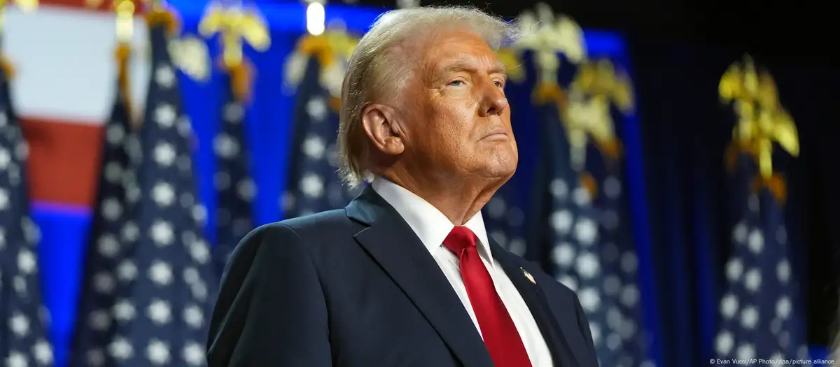 Lee más sobre el artículo Trump prevé un estado de emergencia para deportar migrantes