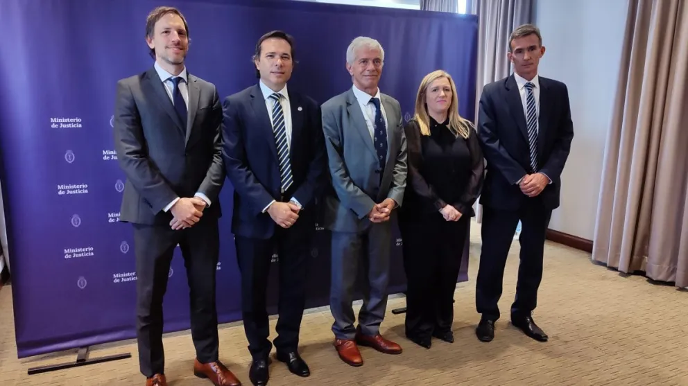 Lee más sobre el artículo El MPF y el TSJ firman convenio con el Ministerio de Justicia