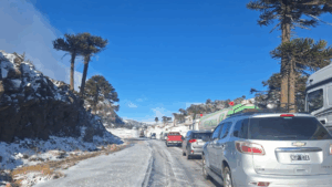 Lee más sobre el artículo Cruce a Chile: alertas por nieve y cierres en los pasos fronterizos desde Neuquén y Río Negro