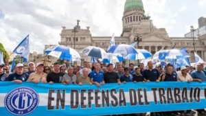 Lee más sobre el artículo La reforma que no arranca: la Justicia frena el corazón del plan laboral de Milei