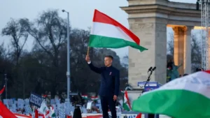 Lee más sobre el artículo Hungría gira de página: cae Orbán y se sacude el tablero global de la derecha