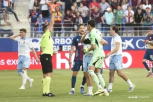 Lee más sobre el artículo Un puñetazo que eclipsó al fútbol en Aragón