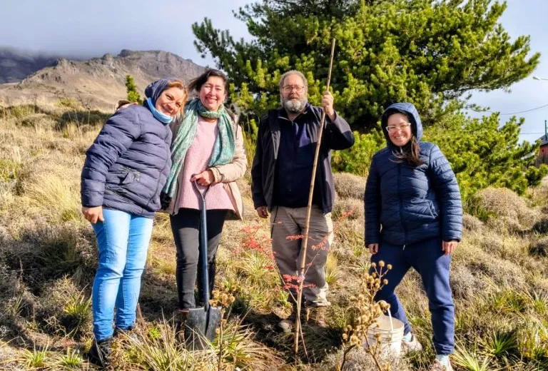En este momento estás viendo Noventa árboles para sembrar comunidad en San Martín de los Andes