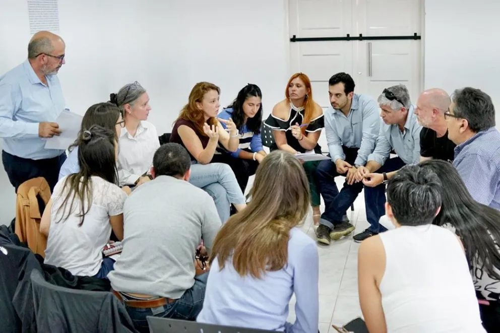 En este momento estás viendo Auca Mahuida: ordenar el territorio donde conviven naturaleza y petróleo