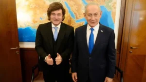Lee más sobre el artículo Milei volvió a abrazarse con Netanyahu en medio de otra guerra abierta