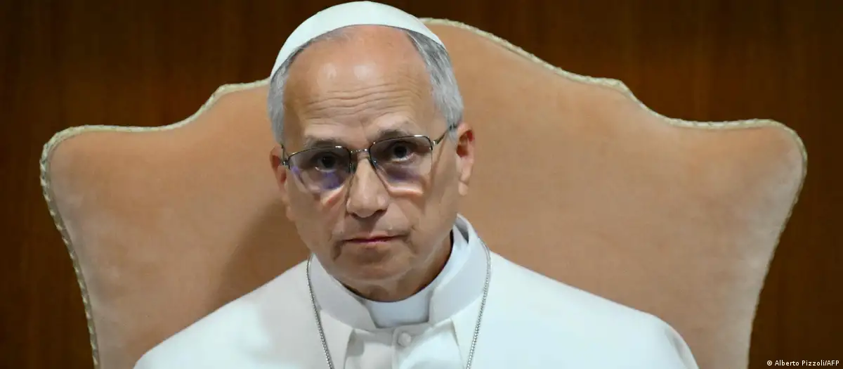 El papa León XIV pidió enfrentar el “dominio” de la inteligencia artificial y abrió un nuevo debate global