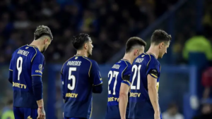 Lee más sobre el artículo Boca y el espejo roto: una eliminación que expone mucho más que una derrota