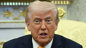 Lee más sobre el artículo Entre la amenaza y el acuerdo: Trump presiona a Irán mientras negocia una salida