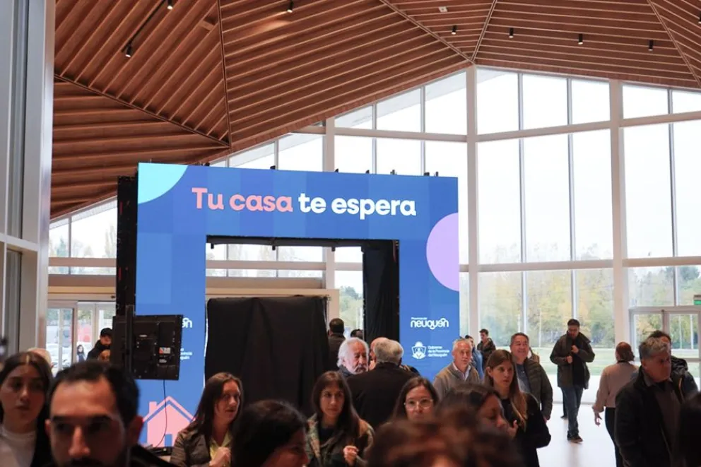 En este momento estás viendo Neuquén habilitó un simulador para créditos hipotecarios y busca ampliar el acceso a la vivienda