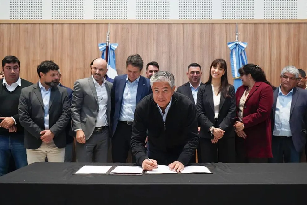 En este momento estás viendo Neuquén acelera la regularización de tierras para que más familias accedan a sus escrituras