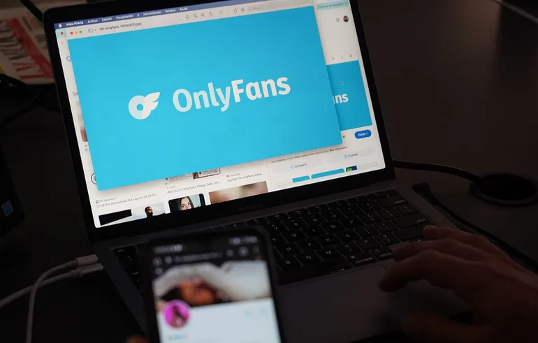Incertidumbre alrededor de OnlyFans tras la muerte de su dueño a los 43 años