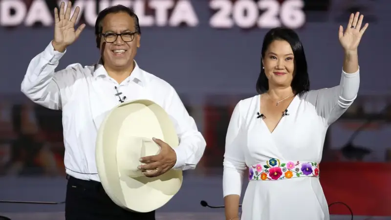 En este momento estás viendo Perú define su futuro en una elección marcada por la polarización
