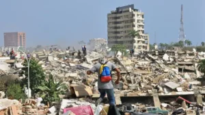 Lee más sobre el artículo Venezuela enfrenta una carrera contrarreloj tras los terremotos: continúan los rescates y crece la ayuda internacional