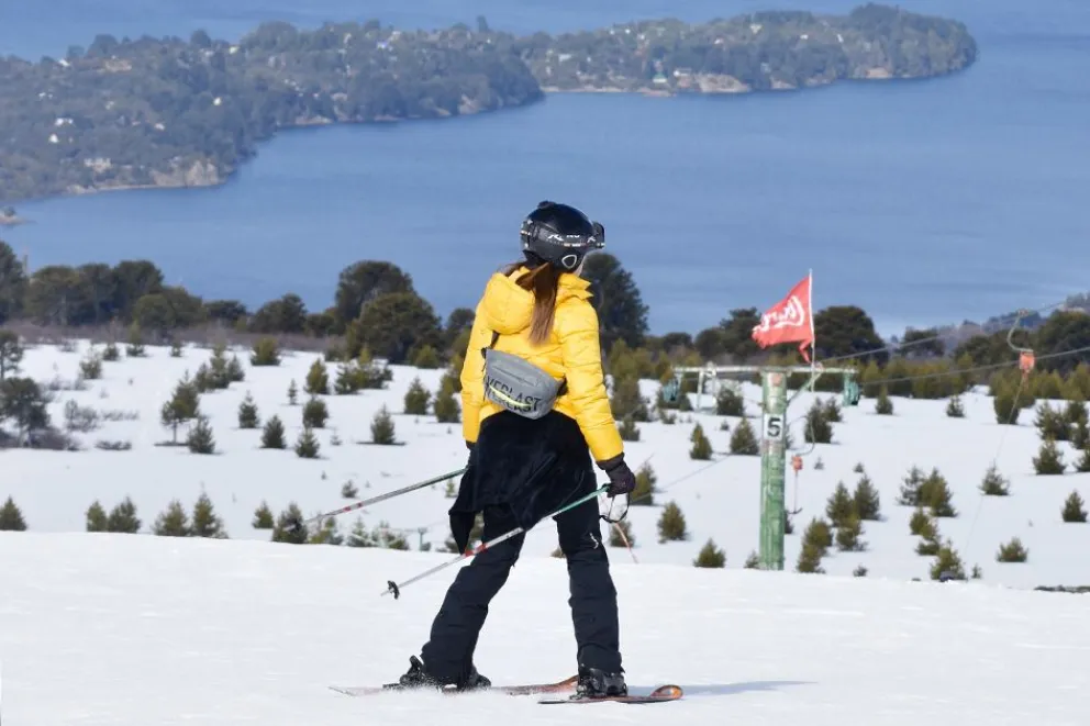 Batea Mahuida inaugura la temporada de nieve con tarifas accesibles y nuevas propuestas para toda la familia