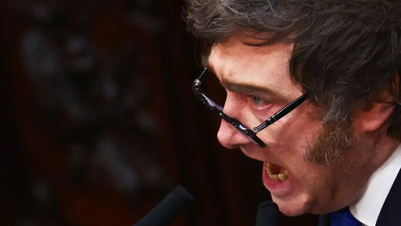 En este momento estás viendo El Gobierno busca capitalizar la campaña contra Argentina y la oposición denuncia un uso político del conflicto