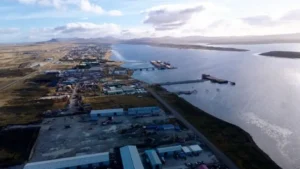 Lee más sobre el artículo Petrolera británica mostró el avance de sus instalaciones en Malvinas para el proyecto Sea Lion