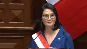 Lee más sobre el artículo Keiko Fujimori asume la presidencia de Perú y endurece la estrategia contra la inseguridad