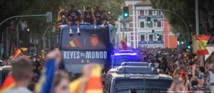 Lee más sobre el artículo Madrid se volcó a las calles: cerca de dos millones de personas celebraron el título mundial de España