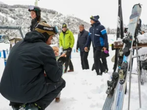 Lee más sobre el artículo Lago Hermoso abrió la temporada de invierno con nuevas propuestas y más actividades para toda la familia