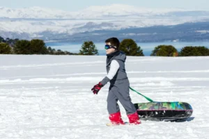 Lee más sobre el artículo Villa Pehuenia-Moquehue se consolida como uno de los destinos invernales de Neuquén