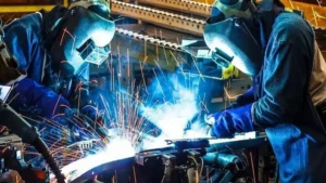 Lee más sobre el artículo La industria metalúrgica vuelve a tocar un piso crítico: produce menos y trabaja con seis de cada diez máquinas apagadas