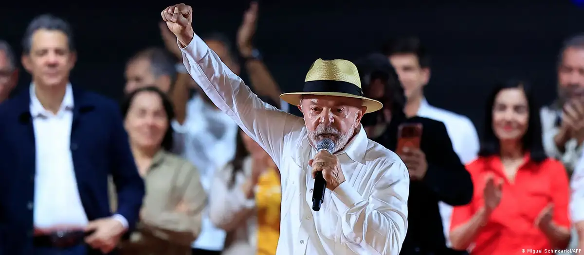 Lula fue proclamado candidato y buscará un histórico cuarto mandato en Brasil