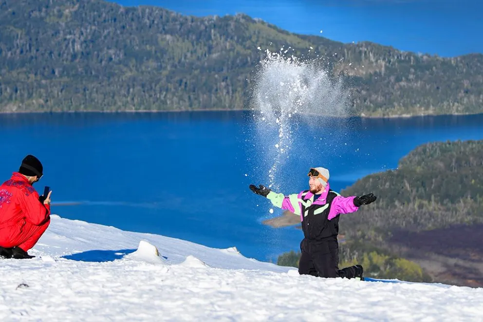Un fin de semana para salir al encuentro de Neuquén: nieve, termas, dinosaurios y sabores