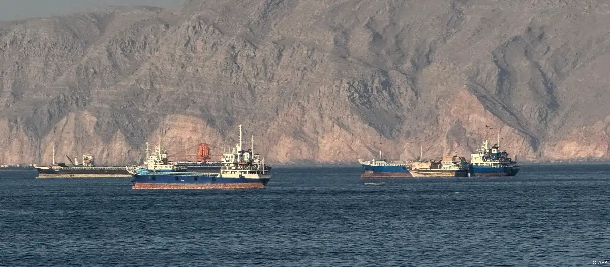 Dos potencias y un estrecho: Irán y Trump se disputan el control de la puerta del petróleo