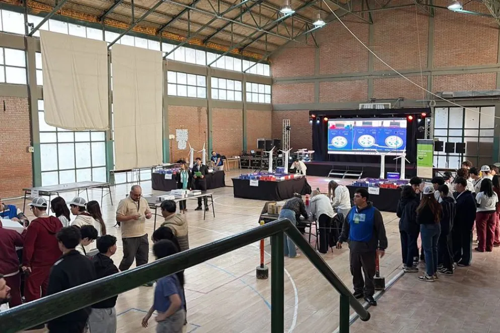 De Zapala a Corea del Sur: tres escuelas neuquinas van por el título nacional de robótica