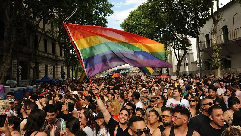 En este momento estás viendo La Marcha del Orgullo mantiene el 7 de noviembre y crece la tensión con la Ciudad